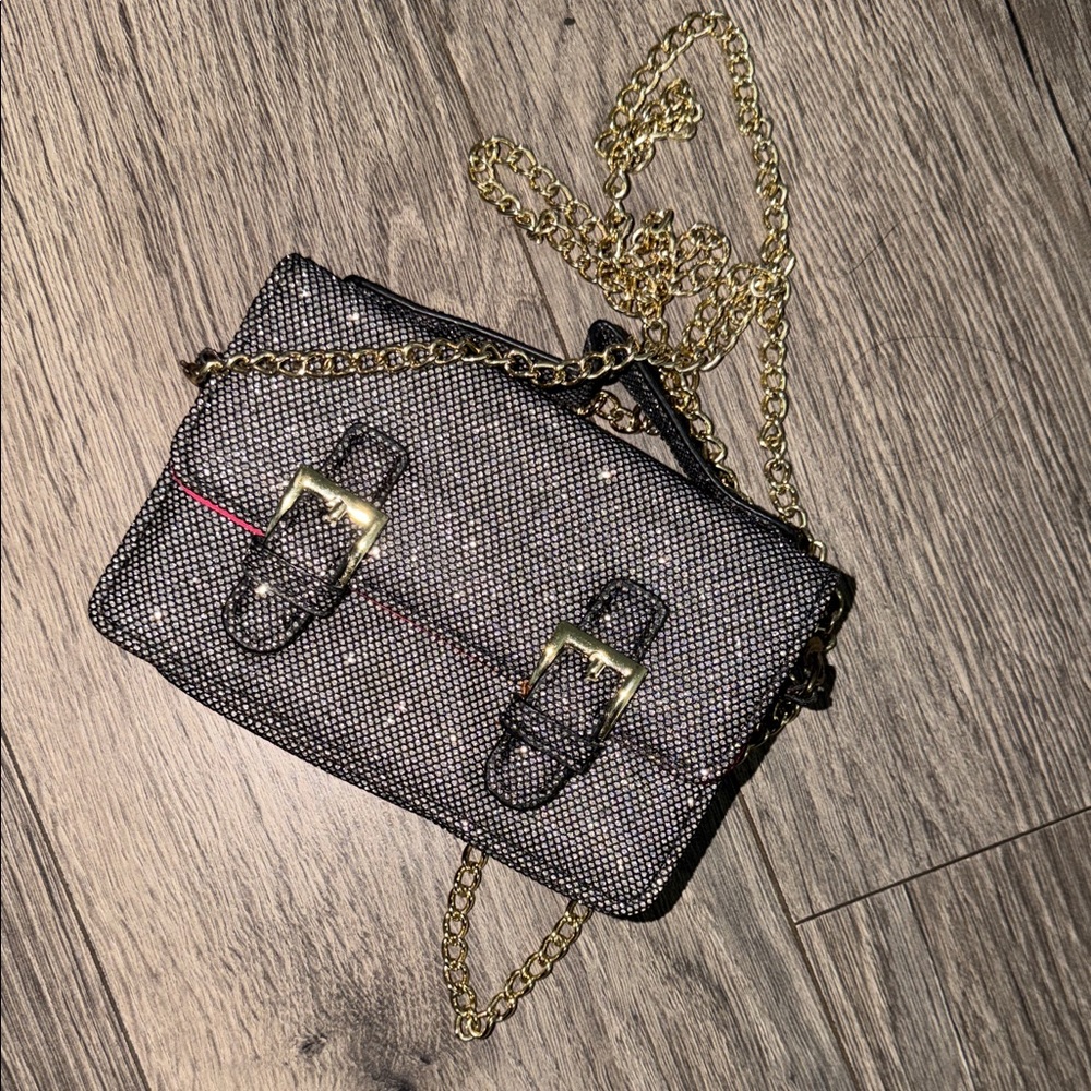 Steve Madden Sparkly Black and Gold Chain Crossbody Bag - Picture 4 of 8